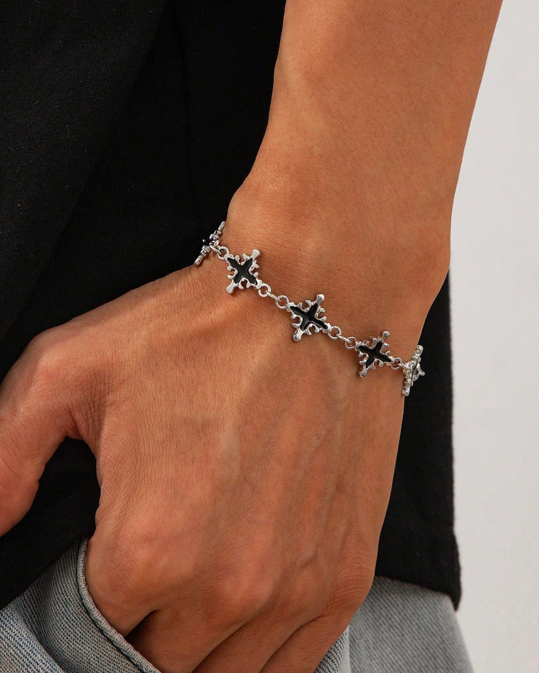 Limitless Bracelet Gold
