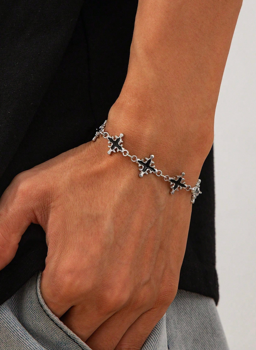Limitless Bracelet Gold